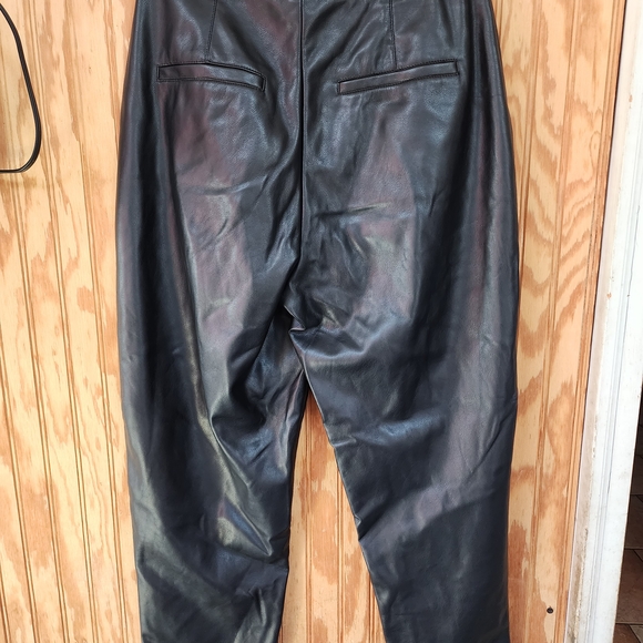 Shinestar Men's Sleek Black Pants - Picture 4 of 5